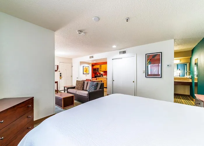 Metro Phx Studio Full Kitchen Long Term Discounts Phoenix